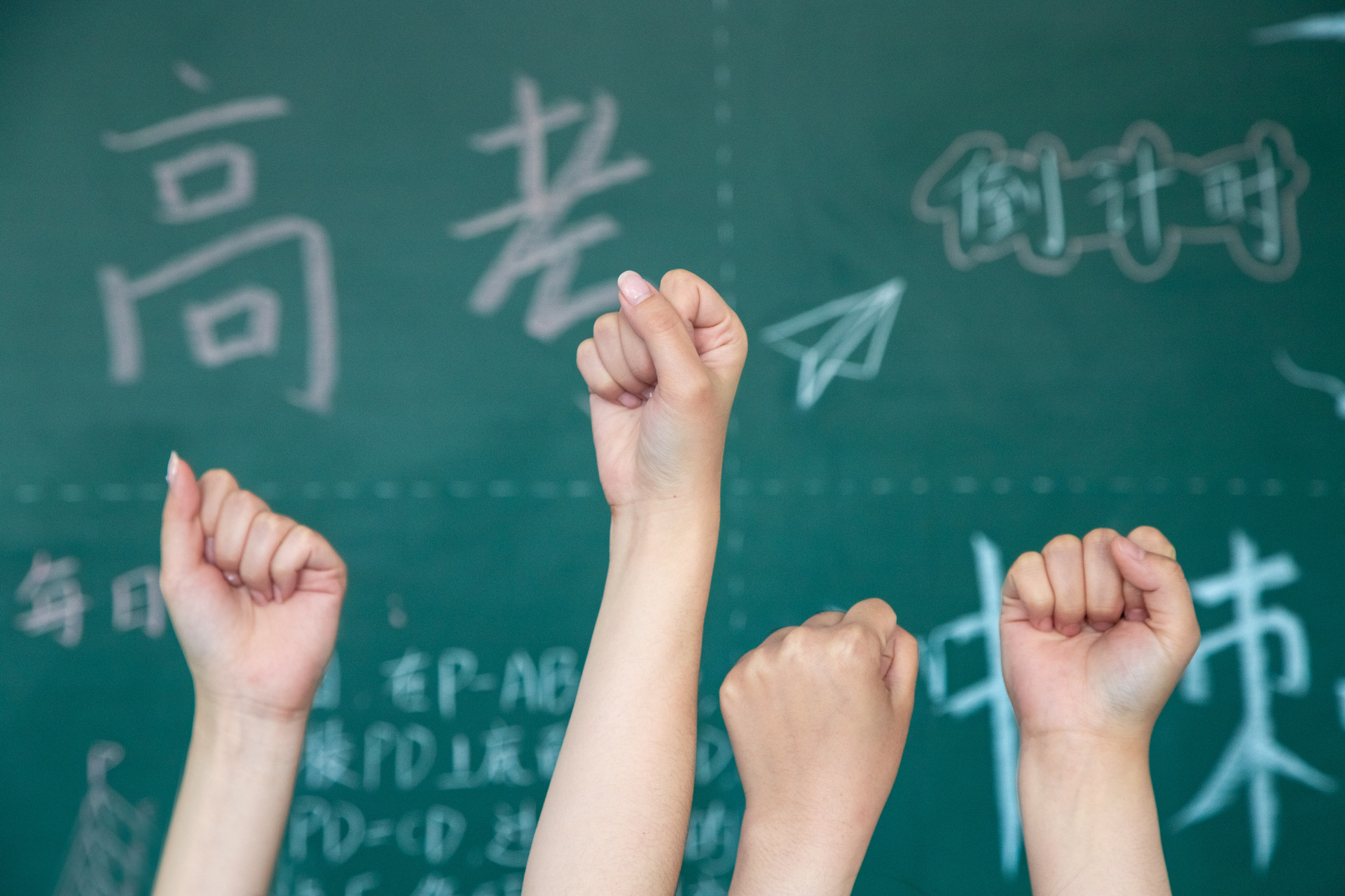 怎樣表揚(yáng)，才最能引導(dǎo)孩子成長？